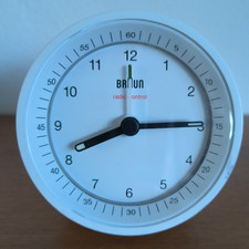 Design Wecker BRAUN weiß