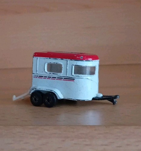 Pony trailer matchbox - pony,