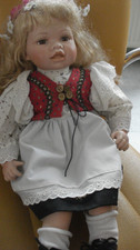 Porzellan Puppe groß