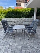 Camping Stühle,Fußauflage  und Tisch