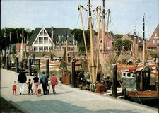 Neuharlingersiel Hafen
