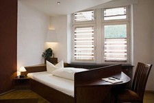 MHZ Hachtel Areo Raffrollotechnik Raffrollo Rollo Faltrollo 