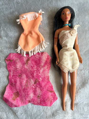 Vintage 1995 barbie - barbie, disney
