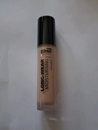 Long wear moisturising - p2,
