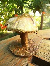 Bronzeskulptur Pilz hellbraun massiv Bronze Kunst Figur mushroom bronce Skulptur
