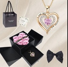 Elegante Herz Kette mit Geschenkbox & Infinity Rosen – Romantisches Geschenk