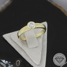 Wert 1690 € Solitär