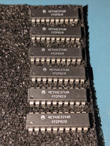 Mc74hc374an motorola dip20 - motorola, |