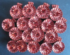 18 rote Kerzenhalter für echte Christbaumkerzen aus Metall. Bitte Text lesen.