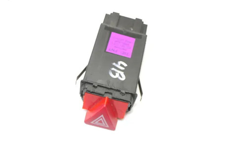 Audi warnblinker relais - a6, 4b