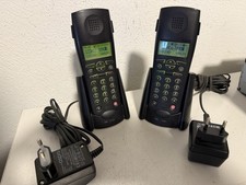 2x T Sinus Concept CM700 Mobilteil + 2x  Ladeschale  Netzteil + Gürtelclips