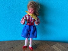 Mädchen  Caco Puppenhaus