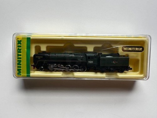 Minitrix 12041 grün - minitrix,