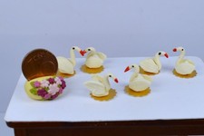 *~* 2 Schwanen Törtchen auf