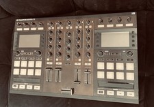 Traktor Kontrol S5 DJ