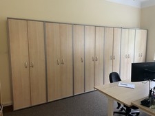 Büro, Schrankwand Oder Aktenschrank In Ahorn