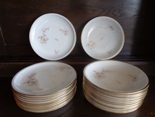 Speiseservice Ilmenau Graf v. Henneberg TOSCA 23 Teller Goldrand VINTAGE 1950er