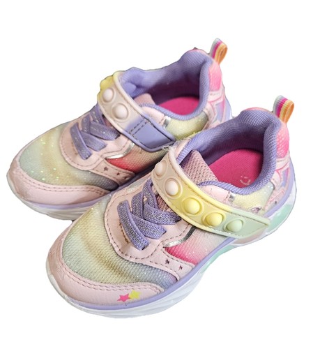 Turnschuhe 23 - turnschuhe,