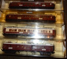 Märklin/Trix: Orientexpress, 2 Schlaf-, Speise- und Gepäckwagen, beleuchtet, AC