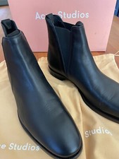 Acne Studios:   ZACK  Chelsea