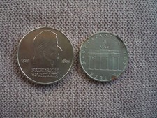 20 Mark 1972 FRIEDRICH von  SCHILLER + 5 Mark 1971 BRANDENBURGER TOR - s. Fotos