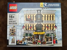LEGO 10211 Grand Emporium, Set