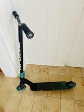 (Neuwertig) Hochwertiger Scooter mit Geschichte – kein gewöhnlicher Roller