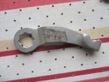 W4-- Mofa Mobylette Peugeot - Bremsankerplatte Hebel Bremshebel  - kurz gebogen