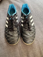 ADIDAS 11QUESTRA IN CORE BLACK/CORE 38 2/3
