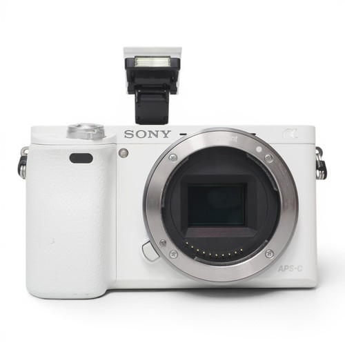 Sony alpha 6000 - alpha,