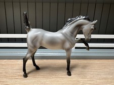 Breyer Stablemate - Exquisite