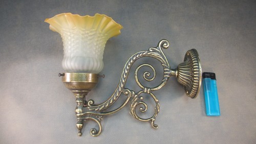 Retro brass lamp - , wall