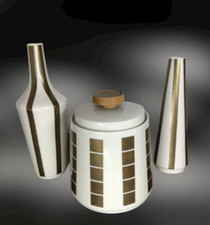 60er Jahre Vasen Dekoration weiß schwarz gold Helmut Krüger Berlin