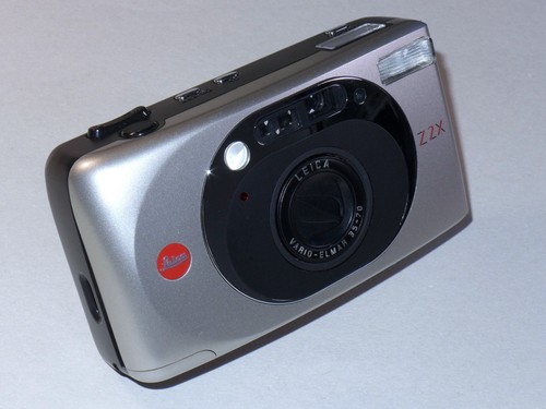 Leica compact camera mit - z, x