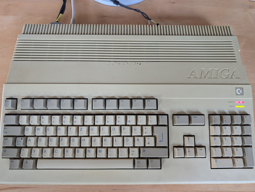 Amiga 500 mit netzteil voll - 500,
