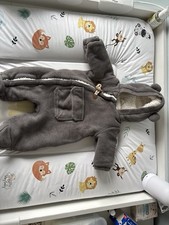 Baby Overall mit Kapuze