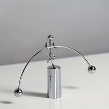 Schwebende balance figur - schwebende,