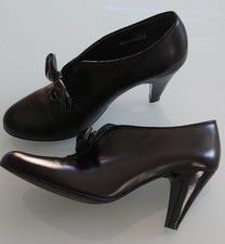 Ausgefallene Damen Schuhe schwarz GR. 39