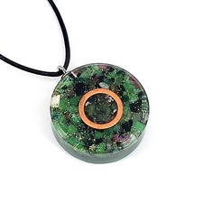 Orgonit Anhänger mit Rubin