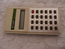 Kultiger Taschenrechner SHARP