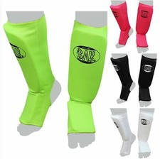 BAY-BLACK MTC Spann-Schienbeinschutz Schienbein-Spannschutz Rist Ristpolster neu