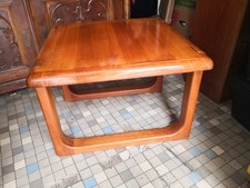 Danish Teak Couchtisch Design