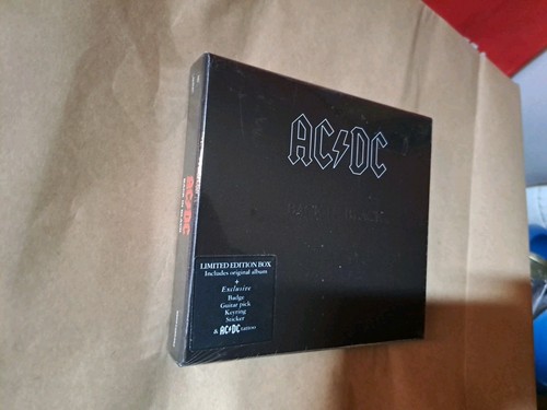 Back black ltd - -,