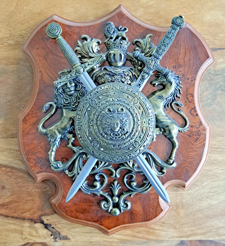 Massives metall wappen auf - metall-wappen,
