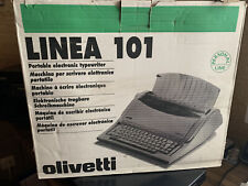  elektr. Schreibmaschiene: FABRIKNEU OLIVETTI LINEA 101  Farbe. HELL BEIGE 