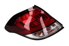 Rückleuchte links aussen für