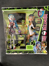 Monster High Puppe Ghoulia
