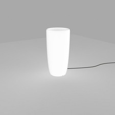 Blumentopf beleuchtet Terrasse