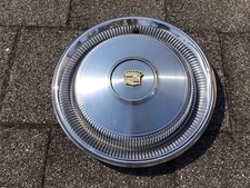 1970 Cadillac Radkappe Hub Cap 15 Zoll Wheel Cover mit Emblem für orig. Felge