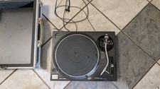Technics SL 1210 MK2 Plattenspieler - Schwarz in mobiler Transportbox
